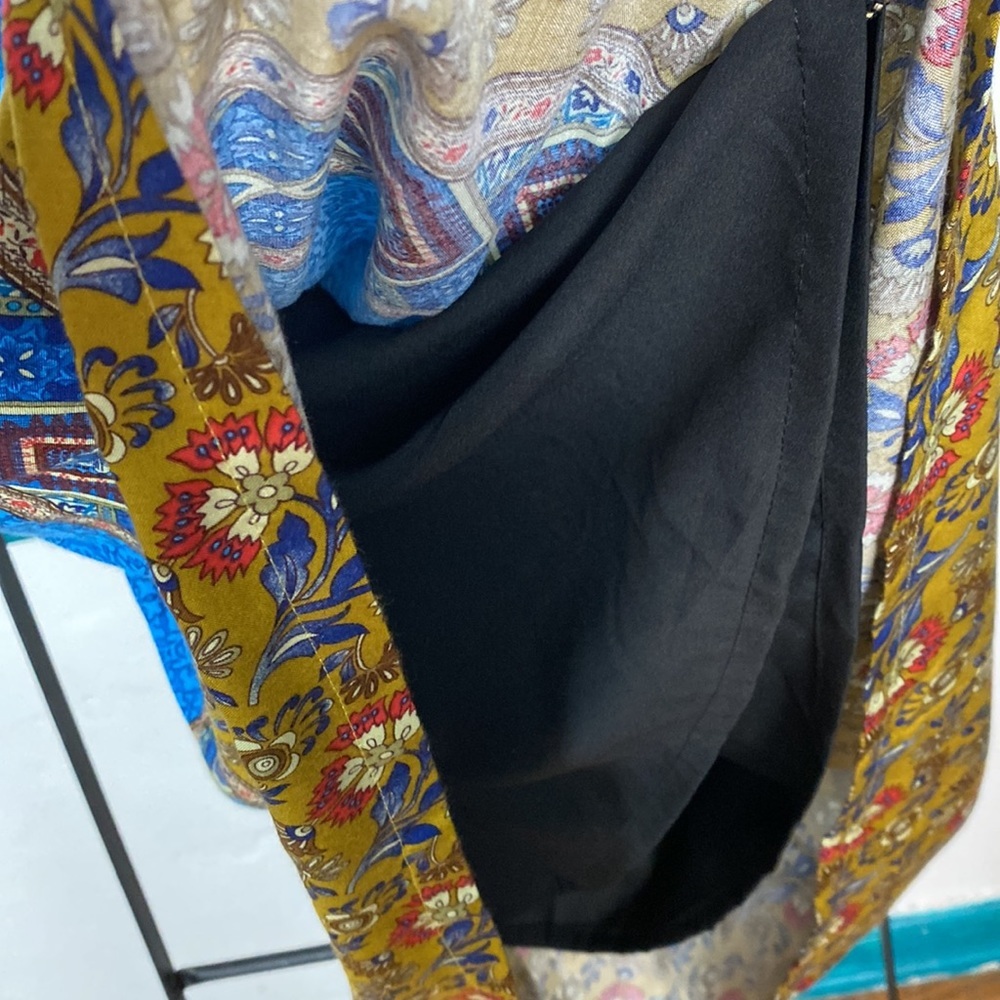 Hummingbird Boho Pleated Dress - Picture 6 of 7
